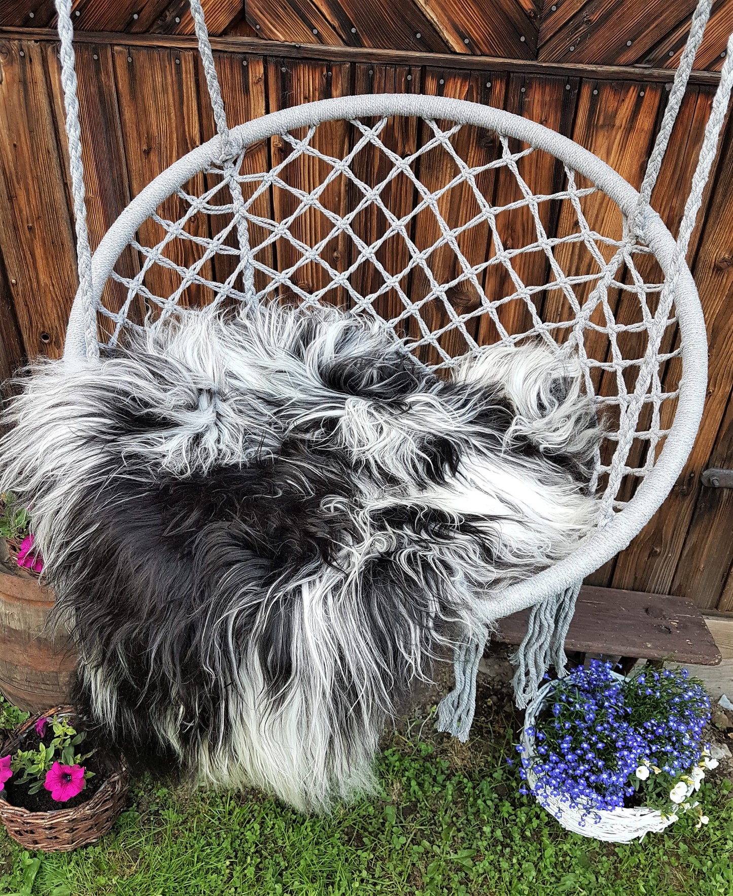 Hanging chair and island sheepskin, Hammock + sheepskin, Boho styl, romantic hammock chair,  Macramé Swing, Garden chair,