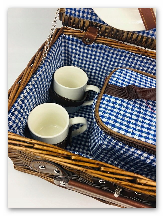 WICKER PICNIC BASKET, personalized picnic basket, 2 person, picnic basket with equipment and thermal bag, personalized company gifts,