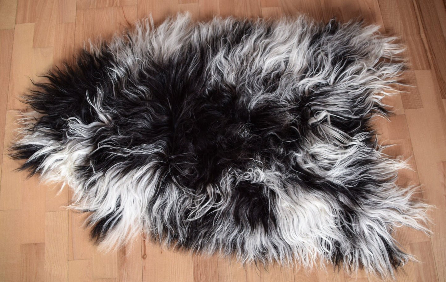 Sheepskin, Natural rug, 115 x 70 cm, Real Sheepskin Rug, scandinavian style, mountain home style, Scandinavian carpet, shaggi rug